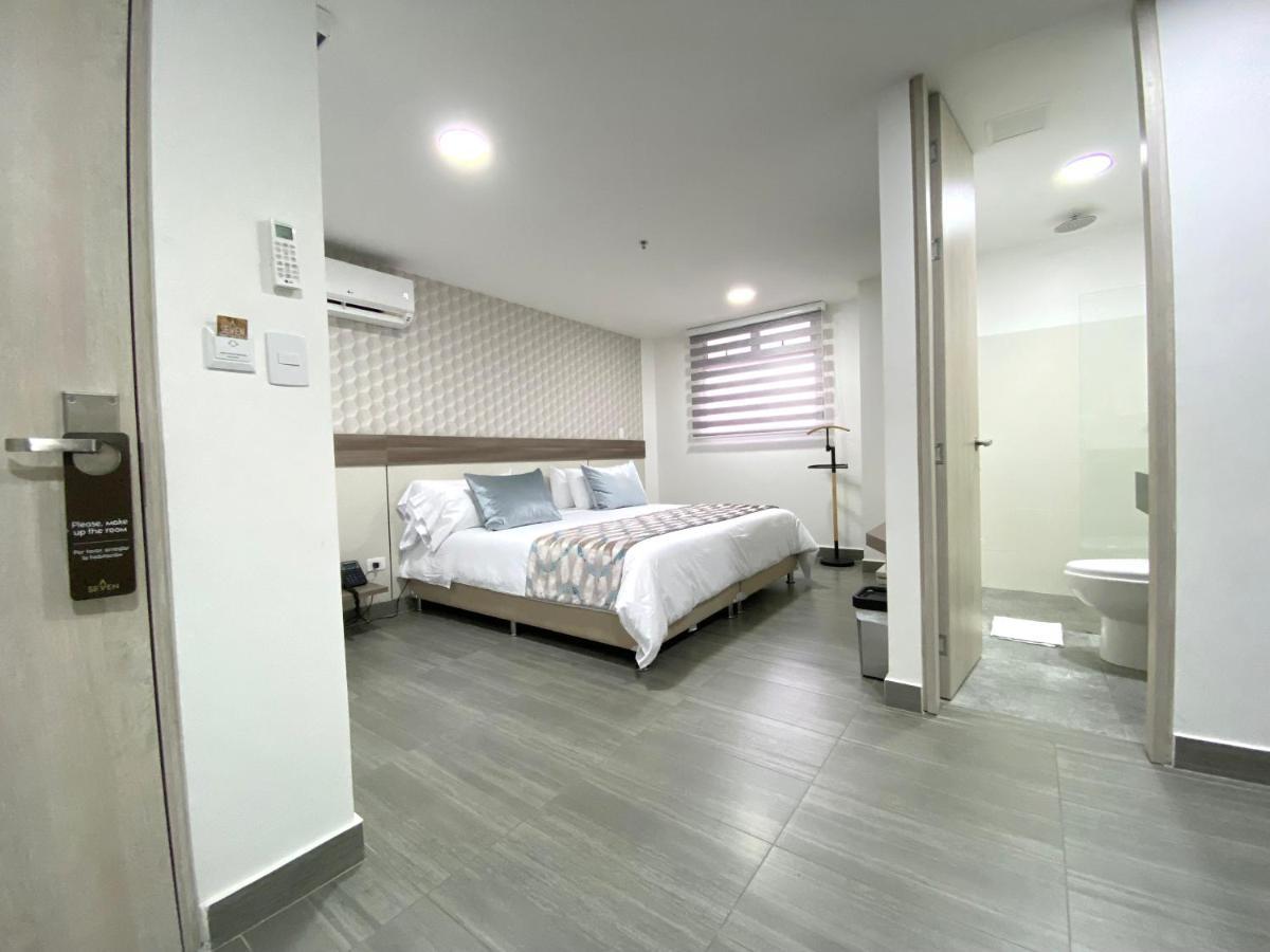 Seven Inn Hotel Medellín Exteriör bild