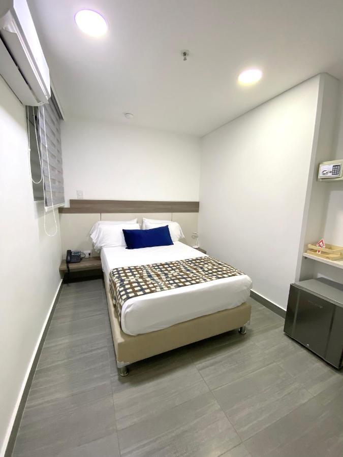 Seven Inn Hotel Medellín Exteriör bild